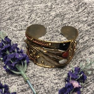 Cuff bracelet